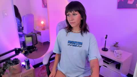 itsmroom online show from April 2026 05:46:01 AM