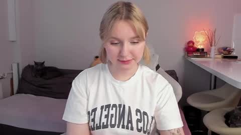 Snapshot of itsri chatting on April 2026 01:18:01 PM Ri online show from April 2026 01:18:01 PM