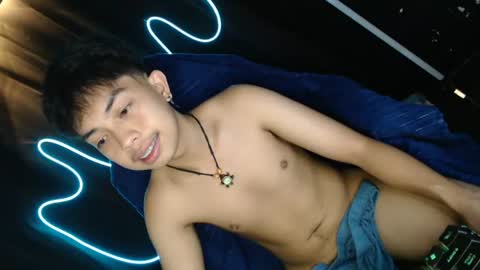 Snapshot of itsyourcummerboy_xx chatting on July 2026 04:55:01 AM Kyle online show from July 2026 04:55:01 AM