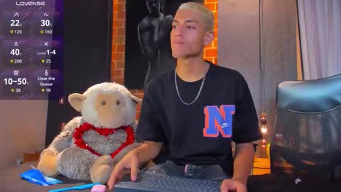 itszairen online show from February 2026 06:31:02 AM