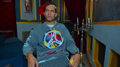 itszairen online show from March 2026 06:28:02 AM