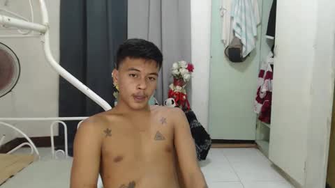 Jhonfred online show from May 2026 07:14:01 AM
