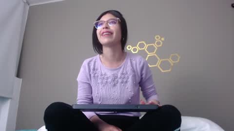 Snapshot of ivana_rose chatting on January 2025 07:11:01 AM Adris online show from January 2025 07:11:01 AM