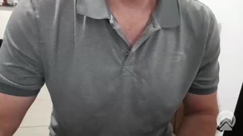 Snapshot of ivanxx712 chatting on October 2025 01:19:01 AM Ivanxx712 online show from October 2025 01:19:01 AM