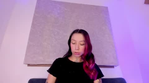 Ivonne  online show from April 2026 12:32:01 PM