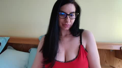 Snapshot of ivoryorchid chatting on February 2025 02:49:01 PM Ivory online show from February 2025 02:49:01 PM