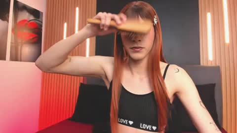 ivi rosse  online show from April 2026 01:58:02 PM
