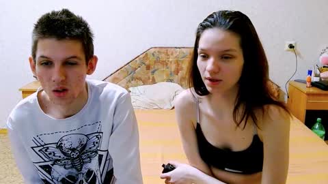 Ivy and Lester online show from March 2025 11:49:02 PM