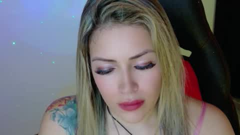 Snapshot of ivy__taylorr chatting on November 2025 09:27:01 PM Diana Rojas online show from November 2025 09:27:01 PM