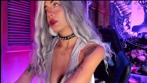   -    online show from February 2026 09:57:02 PM