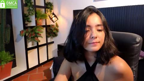 Snapshot of ivy_gail chatting on November 2025 03:37:02 AM IVY online show from November 2025 03:37:02 AM