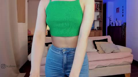 Ivy  online show from September 2025 03:20:01 AM