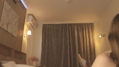 Ivy online show from April 2026 03:12:01 AM