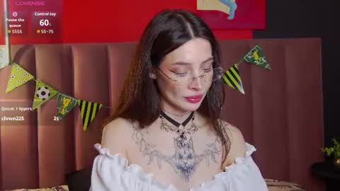Ivy online show from July 2026 01:57:01 PM