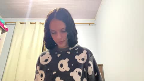 Ivy Desirer online show from March 2026 02:22:01 AM