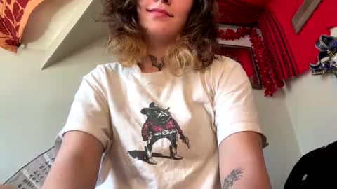 IVY DEVILL online show from June 2026 07:37:02 PM