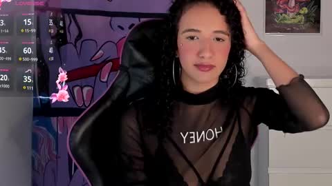 Camila online show from December 2024 08:52:01 AM