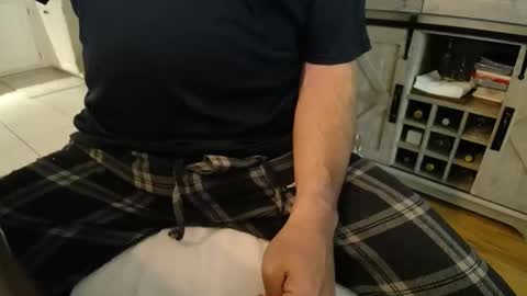 iwanttolicku40 online show from October 2025 05:51:02 PM