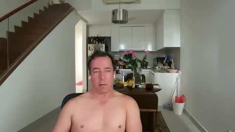 chat with me to find out online show from February 2026 03:57:01 AM