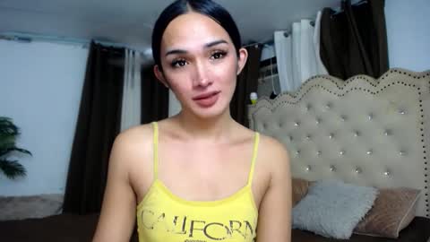 iwillcum4u_ online show from November 2025 07:03:01 PM