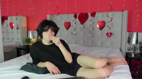 Maxim online show from February 2025 08:32:02 AM