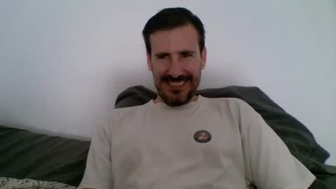 Snapshot of iyoperro chatting on October 2025 09:06:02 AM Casandro online show from October 2025 09:06:02 AM