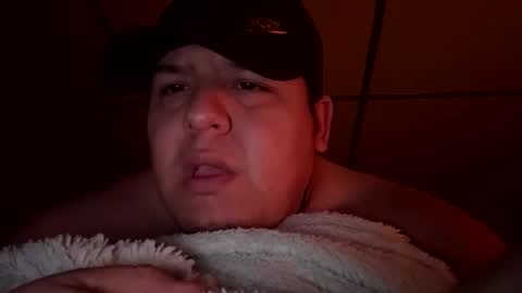 izak101 online show from April 2026 11:00:01 AM