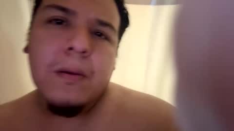 izak101 online show from April 2026 02:01:01 AM