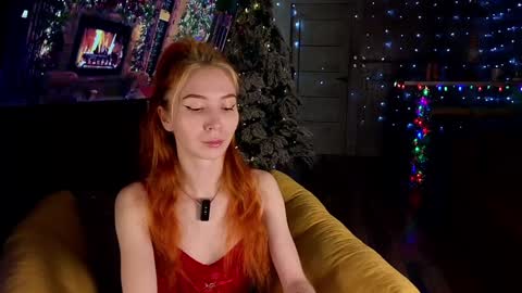 Snapshot of izi_fox chatting on December 2024 07:28:01 PM izi online show from December 2024 07:28:01 PM