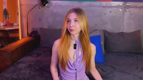 Snapshot of izi_fox chatting on October 2025 04:20:02 PM izi online show from October 2025 04:20:02 PM