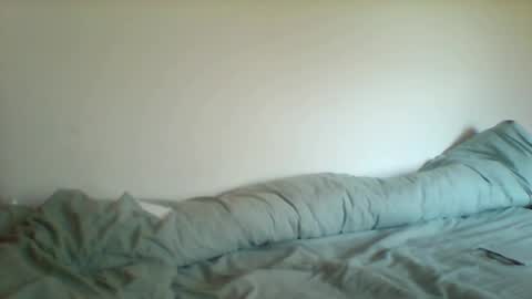 Snapshot of izzy_mchoney chatting on June 2026 01:33:01 PM izzy_mchoney online show from June 2026 01:33:01 PM