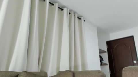 Calix  Independient model Insta and twt Calixsnake online show from February 2025 05:37:01 AM