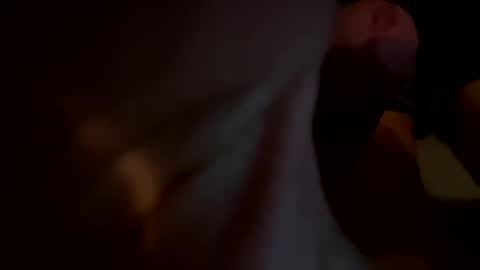 j_reyes24 online show from December 2024 01:41:02 PM