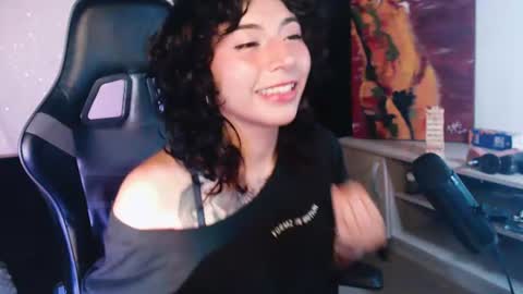 Snapshot of jaadee18 chatting on July 2026 01:33:01 AM jade 18 online show from July 2026 01:33:01 AM