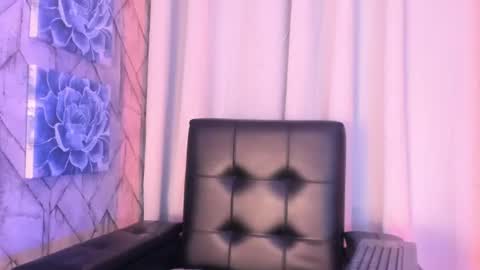Jade West online show from July 2026 11:05:02 AM