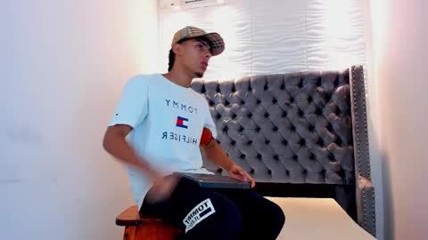 Jacoock online show from November 2025 03:49:02 AM