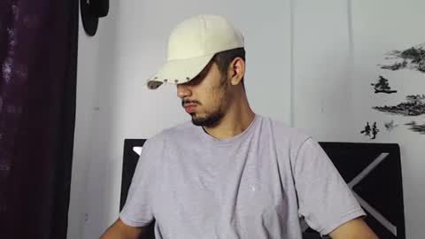 Snapshot of jack03xx_ chatting on December 2024 07:43:01 PM Jack online show from December 2024 07:43:01 PM