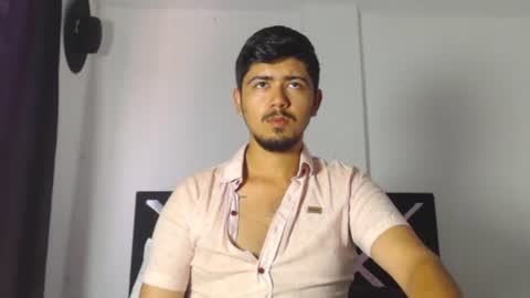 Snapshot of jack03xx_ chatting on January 2025 02:19:01 PM Jack online show from January 2025 02:19:01 PM