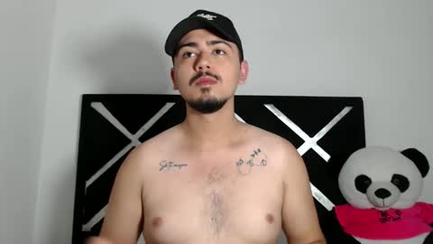 Snapshot of jack03xx_ chatting on November 2025 03:00:02 PM Jack online show from November 2025 03:00:02 PM