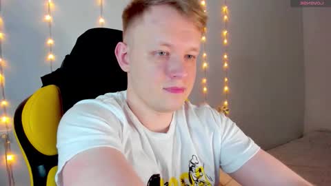 Snapshot of jack_only__ chatting on October 2025 11:17:02 PM Anton online show from October 2025 11:17:02 PM