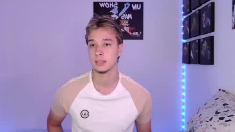 J online show from September 2025 01:15:02 PM