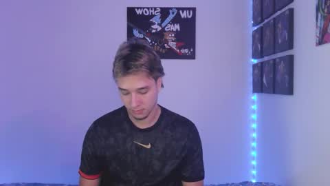 J online show from October 2025 05:54:02 AM