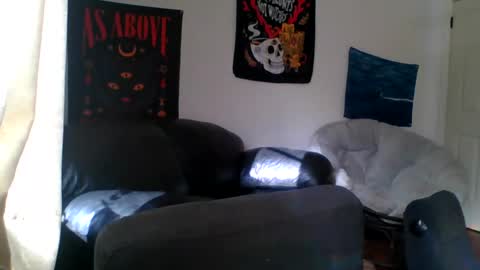 sophi scott online show from February 2025 08:58:02 PM