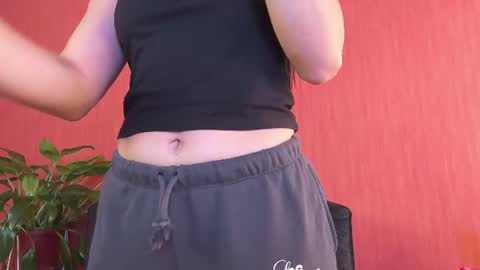 Snapshot of jackiie_ chatting on July 2026 02:23:02 PM jackiie_ online show from July 2026 02:23:02 PM