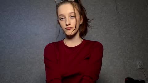 Lisa online show from December 2025 11:49:02 AM