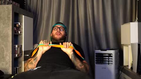 JC online show from October 2025 02:40:01 PM