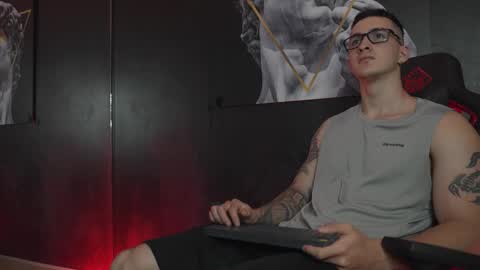 Jackson Olsen online show from November 2025 08:30:02 PM