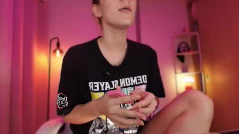 Linda Sofia help me get to 100 thumbs up online show from January 2026 04:17:02 AM