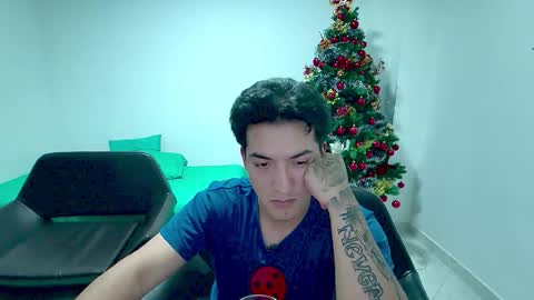 jackyrosee2323 online show from December 2025 10:36:01 PM