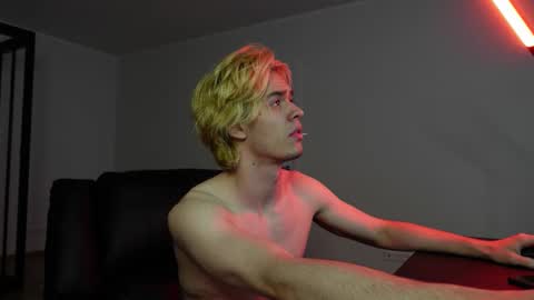 JACOB DEVON online show from February 2026 07:01:02 AM